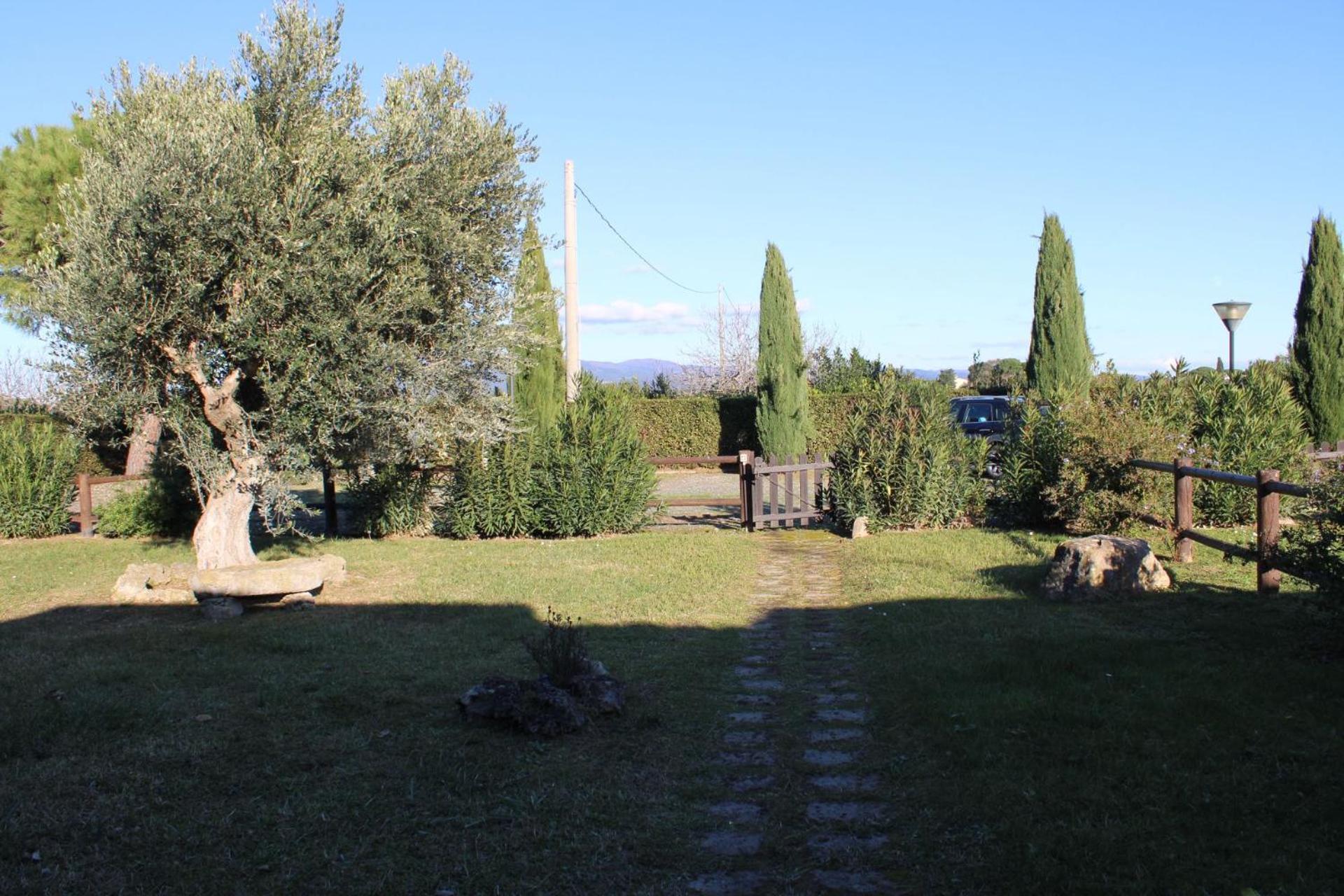 Casa "Ale" Con Piscina Comune E Bellissimo Giardino A 5 Minuti Dal Mare Чечина Екстер'єр фото